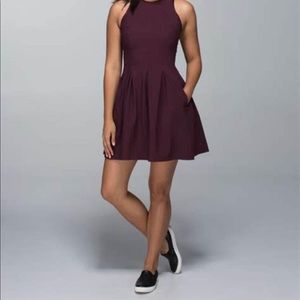 Lululemon Here to there dress size 6.
